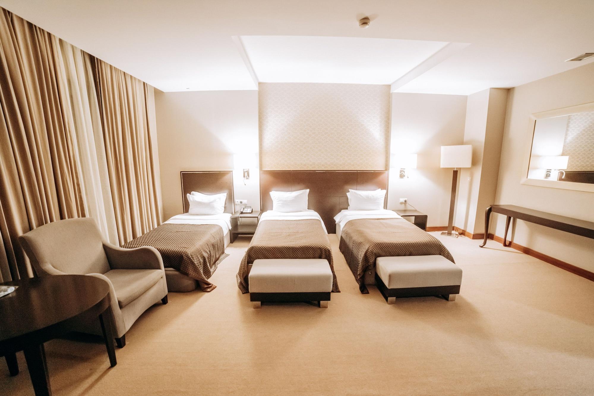 Point Hotel Baku Extérieur photo
