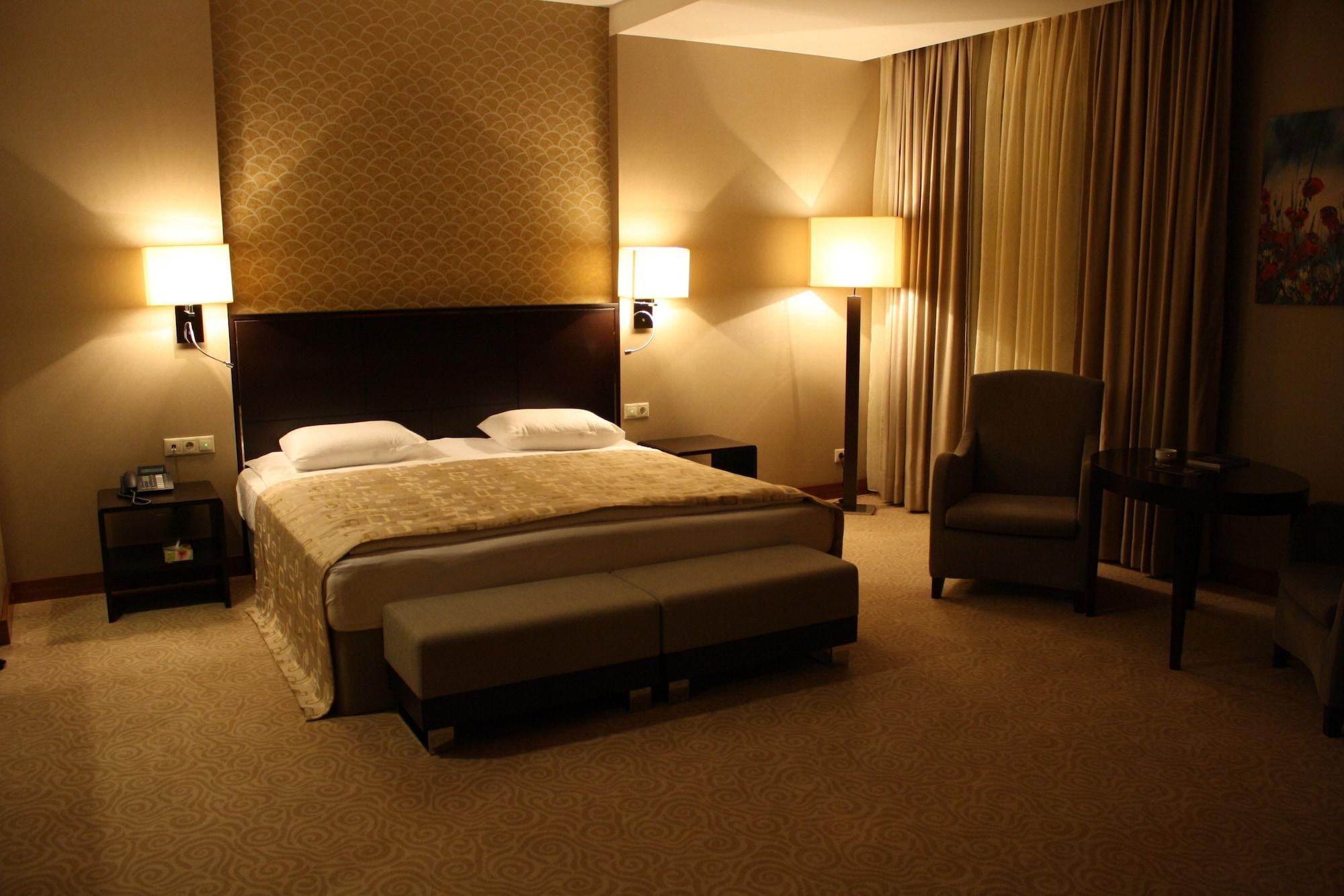 Point Hotel Baku Chambre photo