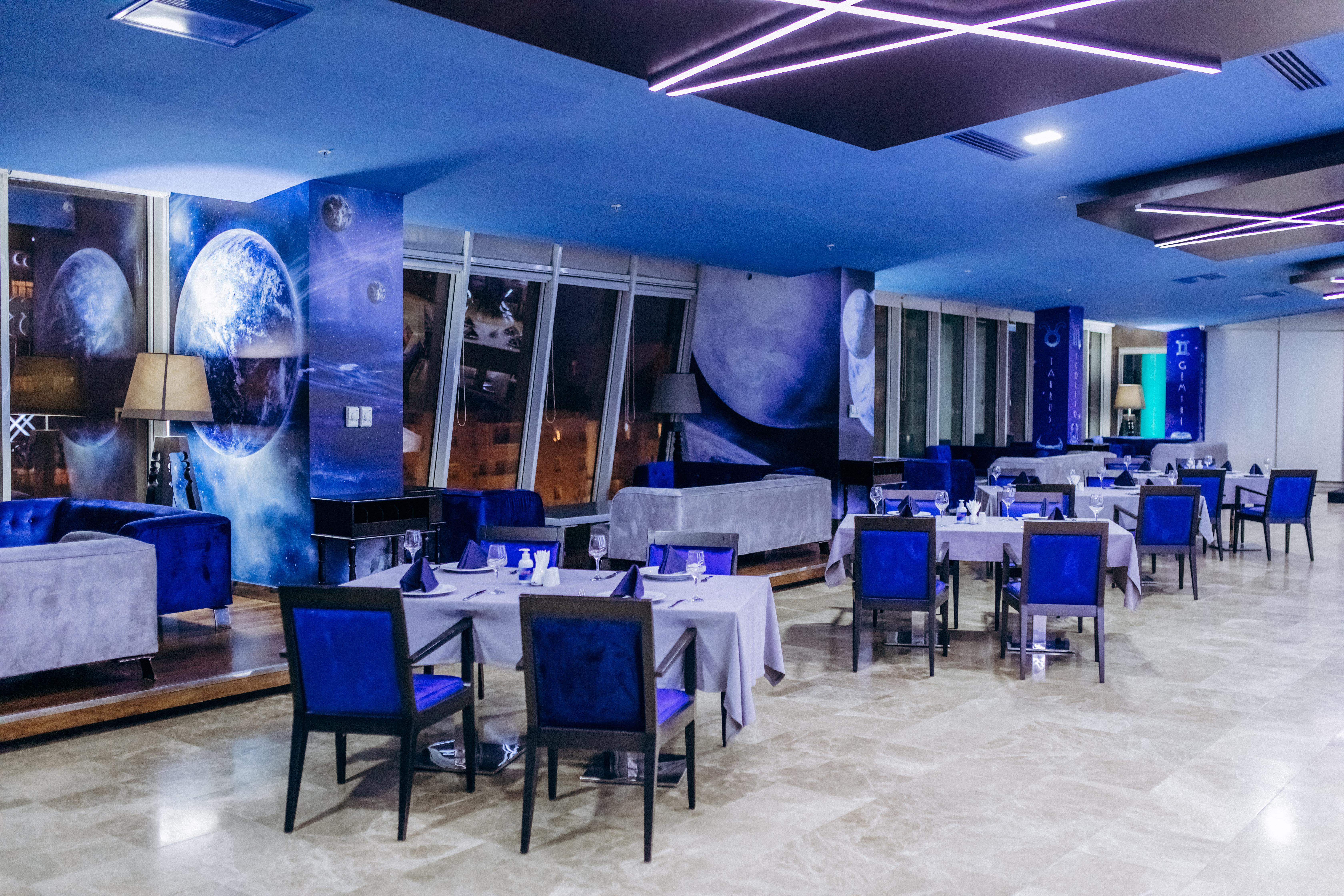 Point Hotel Baku Extérieur photo