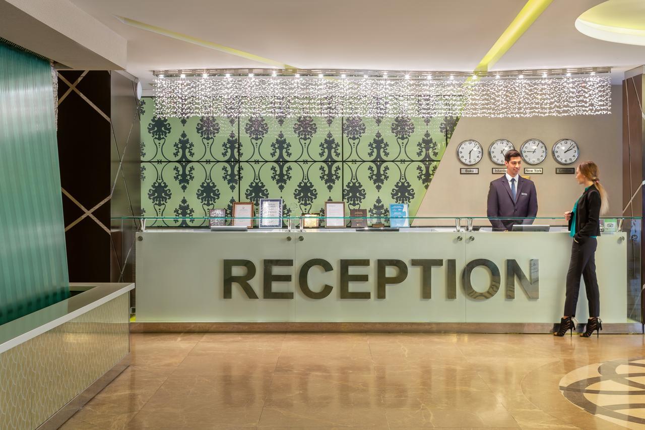 Point Hotel Baku Extérieur photo